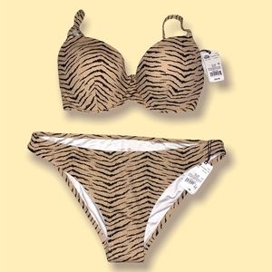 Brand NEW with Tags Swimsuit Set!